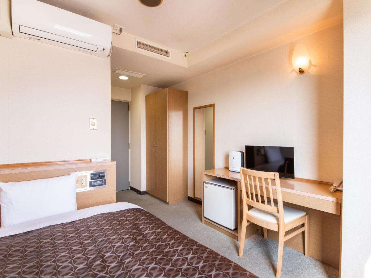 Hotel Primrose Saito Екстер'єр фото