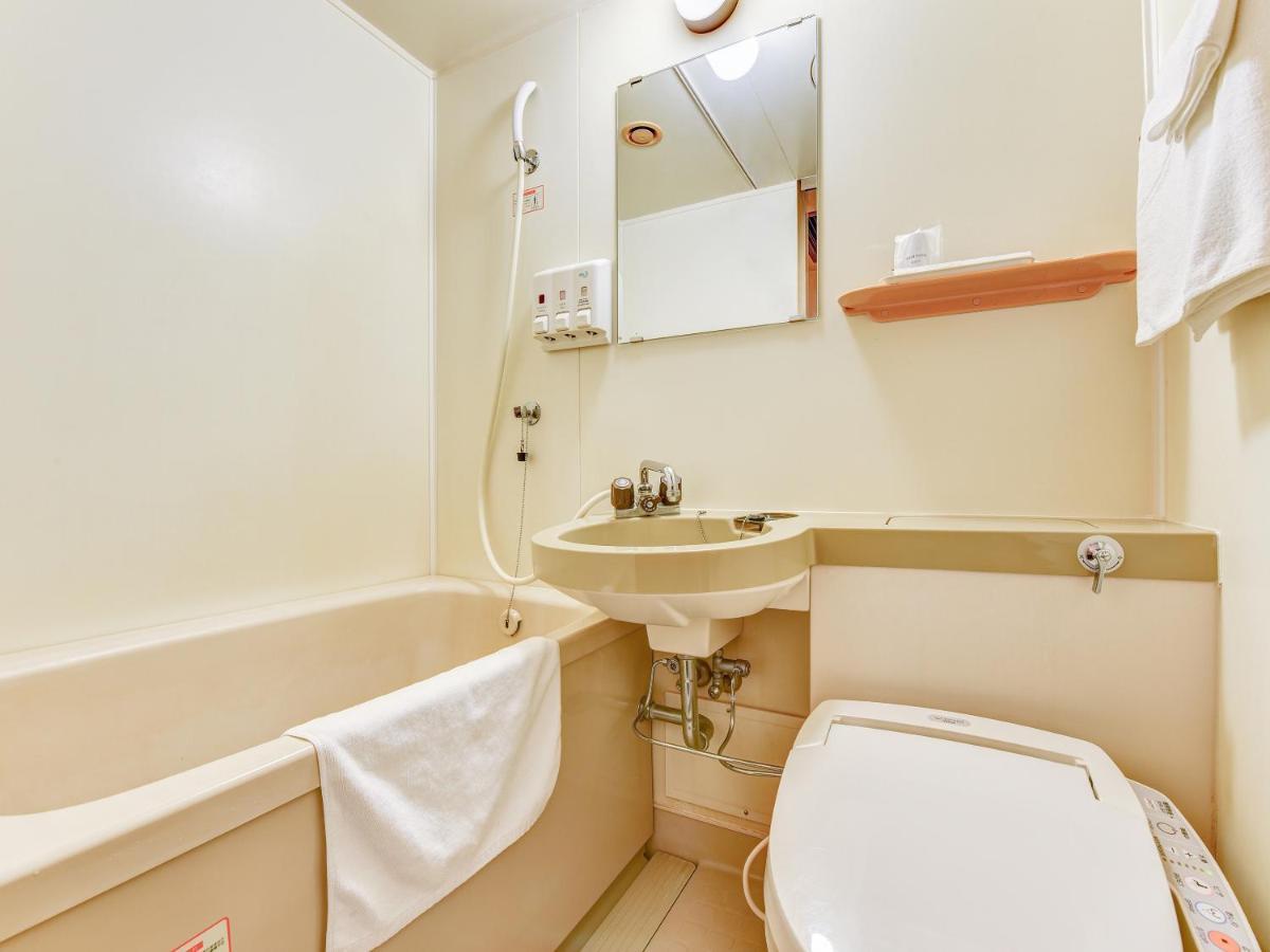 Hotel Primrose Saito Екстер'єр фото