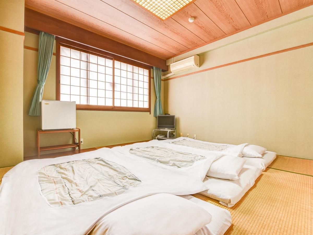 Hotel Primrose Saito Екстер'єр фото
