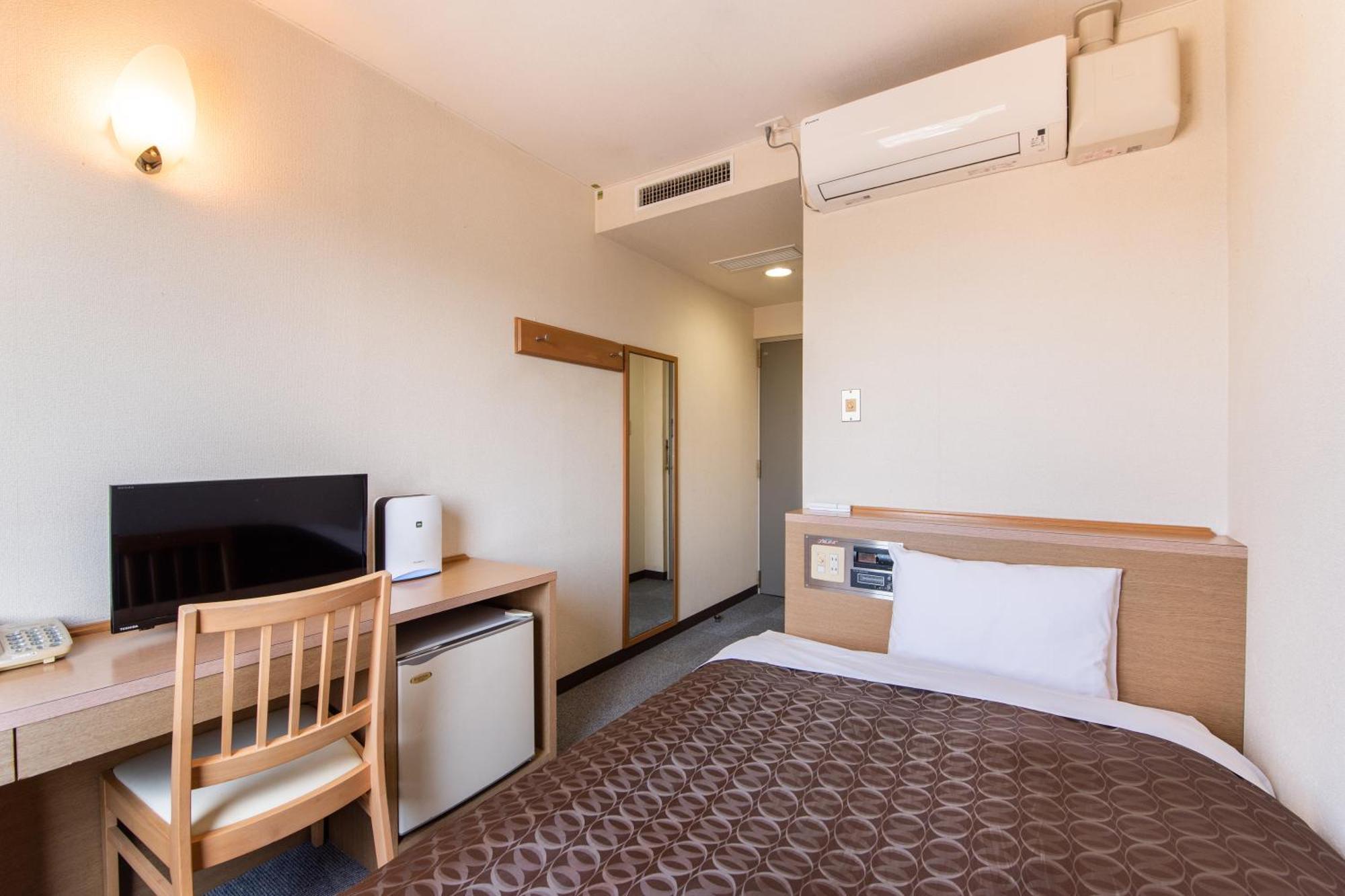 Hotel Primrose Saito Екстер'єр фото